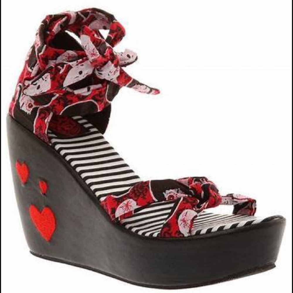 Too Fast Loveskulls Wedge